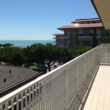 Residence Gallo - Walterigato Apartments Per Solo Famiglie 리도 디 예솔로 객실 사진